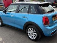 Używany Mini Cooper S Hatch 192 KM (141 kW) 2018 Niebieski Hatchback