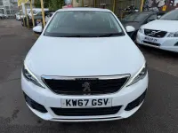 Used Peugeot 308 Access 110 HP (80 kW) 2018 White Hatchback