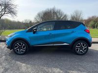 Used Renault Captur Dynamique 90 HP (66 kW) 2016 Blue SUV