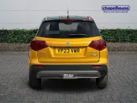 Begagnad Suzuki Vitara SZ-T 2023 Gul SUV