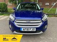 Usado Ford Kuga Zetec 120 CV (88 kW) 2018 Azul SUV