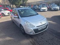 Usado Renault Clio II Expression 2010 Prateado Citadino