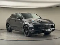 Usado Porsche Cayenne 460 CV (338 kW) 2022 Negro SUV