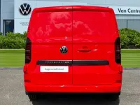 Nouă VW Transporter 110 CP (80 kW) 2026 Roșu Van