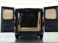 New Renault Trafic 2025 Black MPV