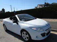 Usado Renault Mégane Dynamique 130 HP (95 kW) 2012 Cabrios