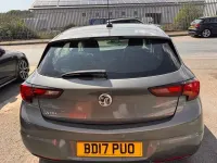 Used Vauxhall Astra SRi 101 HP (74 kW) 2017 Grey Hatchback