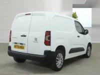 Used Peugeot Partner 100 HP (73 kW) 2021 White MPV