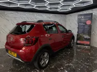 Used Dacia Sandero Lauréate 90 HP (66 kW) 2018 Red Hatchback