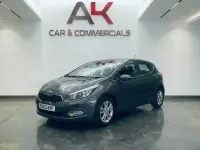 Używany Kia Ceed 133 KM (97 kW) 2013 Srebrny Hatchback