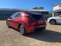 Begagnad Honda Civic SR 120 HK (88 kW) 2017 Röd Halvkombi