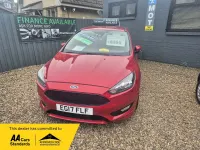 Used Ford Focus ST-Line 120 HP (88 kW) 2017 Red Hatchback