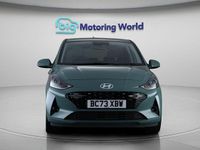 Used Hyundai i10 Premium 84 HP (61 kW) 2023 Green Hatchback