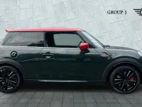 Used Mini John Cooper Works Hatch 228 HP (167 kW) 2022 Green Hatchback