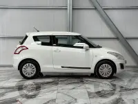 Usado Suzuki Swift 94 CV (69 kW) 2014 Blanco Utilitario