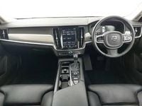 Used Volvo V90 Momentum 190 HP (139 kW) 2020 Blue Estate