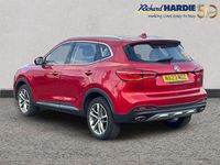 Used MG HS Excite 254 HP (186 kW) 2023 Red SUV