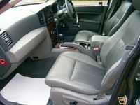 Used Jeep Grand Cherokee 322 HP (236 kW) 2006 SUV