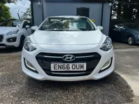 Used Hyundai i30 SE 110 HP (80 kW) 2016 White Hatchback