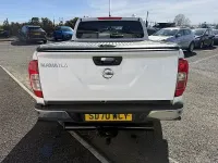 Used Nissan Navara Tekna 190 HP (139 kW) 2020 White Pickup
