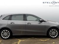 Used Mercedes B180 136 HP (100 kW) 2022 MPV