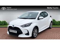 Used Toyota Yaris Hybrid 116 HP (85 kW) 2023 White Hatchback