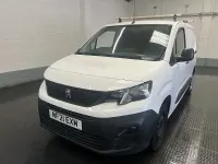 Used Peugeot Partner 100 HP (73 kW) 2021 White MPV