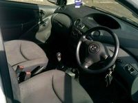 Używany Toyota Yaris 2003 Hatchback