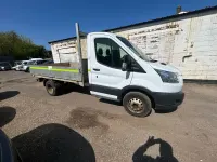 Begagnad Ford Transit 125 HK (91 kW) 2015 Vit Cab