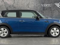 Begagnad Mini Cooper Classic 136 HK (100 kW) 2022 Blå Halvkombi