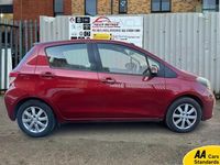 Used Toyota Yaris 101 HP (74 kW) 2012 Red Hatchback