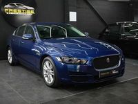 Usado Jaguar XE Prestige 240 HP (176 kW) 2016 Azul Sedan