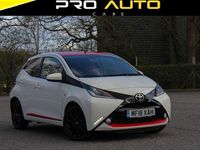 Begagnad Toyota Aygo x-press 2018 Vit Halvkombi