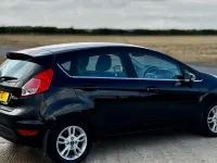 Used Ford Fiesta Zetec 101 HP (74 kW) 2015 Black Hatchback
