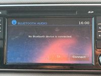 Used Nissan Micra N-Connecta 90 HP (66 kW) 2017 Black Hatchback