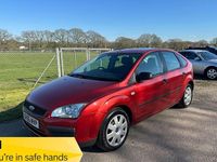 Used Ford Focus 115 HP (84 kW) 2006 Red Hatchback