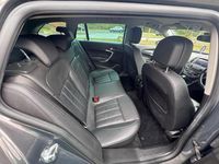 Used Vauxhall Insignia Elite 163 HP (119 kW) 2014 Grey Estate