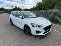 Used Ford Focus ST-Line 120 HP (88 kW) 2021 White Estate