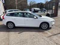 Used Volvo V60 Business Edition 190 HP (139 kW) 2017 White Estate