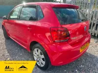 Second-hand VW Polo Match 75 CP (55 kW) 2013 Roșu Hatchback