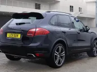 Używany Porsche Cayenne 2011 Czarny SUV