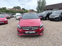 Used Mercedes B180 2018 Red Hatchback