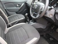 Used Dacia Sandero Comfort 90 HP (66 kW) 2018 White SUV