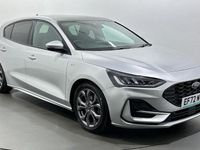 Usado Ford Focus ST-Line 125 HP (91 kW) 2022 Prateado Citadino