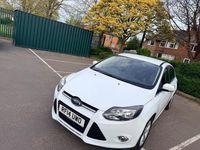 Używany Ford Focus Zetec 2014 Biały Hatchback