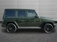 Usado Mercedes G580 AMG line 431 kW (587 HP) 2025 Verde SUV