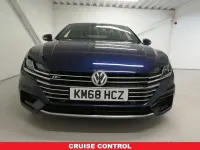 Used VW Arteon R-line 190 HP (139 kW) 2018 Blue Hatchback