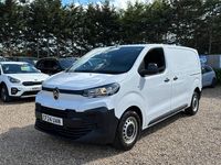 Używany Citroën Dispatch 120 KM (88 kW) 2024 Biały Minivan