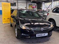 Second-hand Vauxhall Astra SRi 150 CP (110 kW) 2017 Negru Hatchback