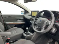 Used Dacia Sandero Prestige 90 HP (66 kW) 2022 Orange SUV